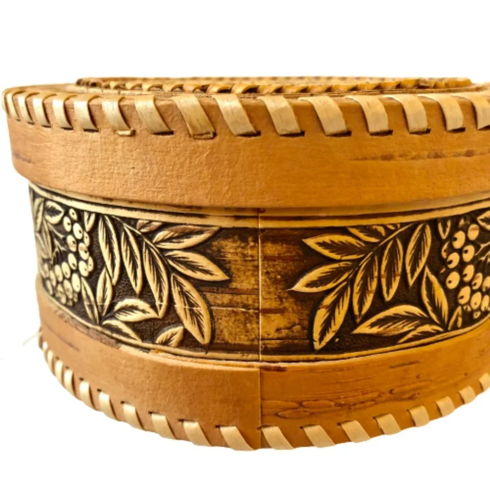 Vintage Birch Tree Bark Round Box with Lid Jewelry Trinket Intricate
